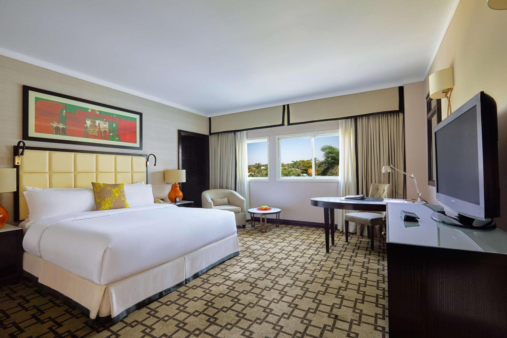 Hilton Cairo Heliopolis Hotel Екстериор снимка Deluxe Room