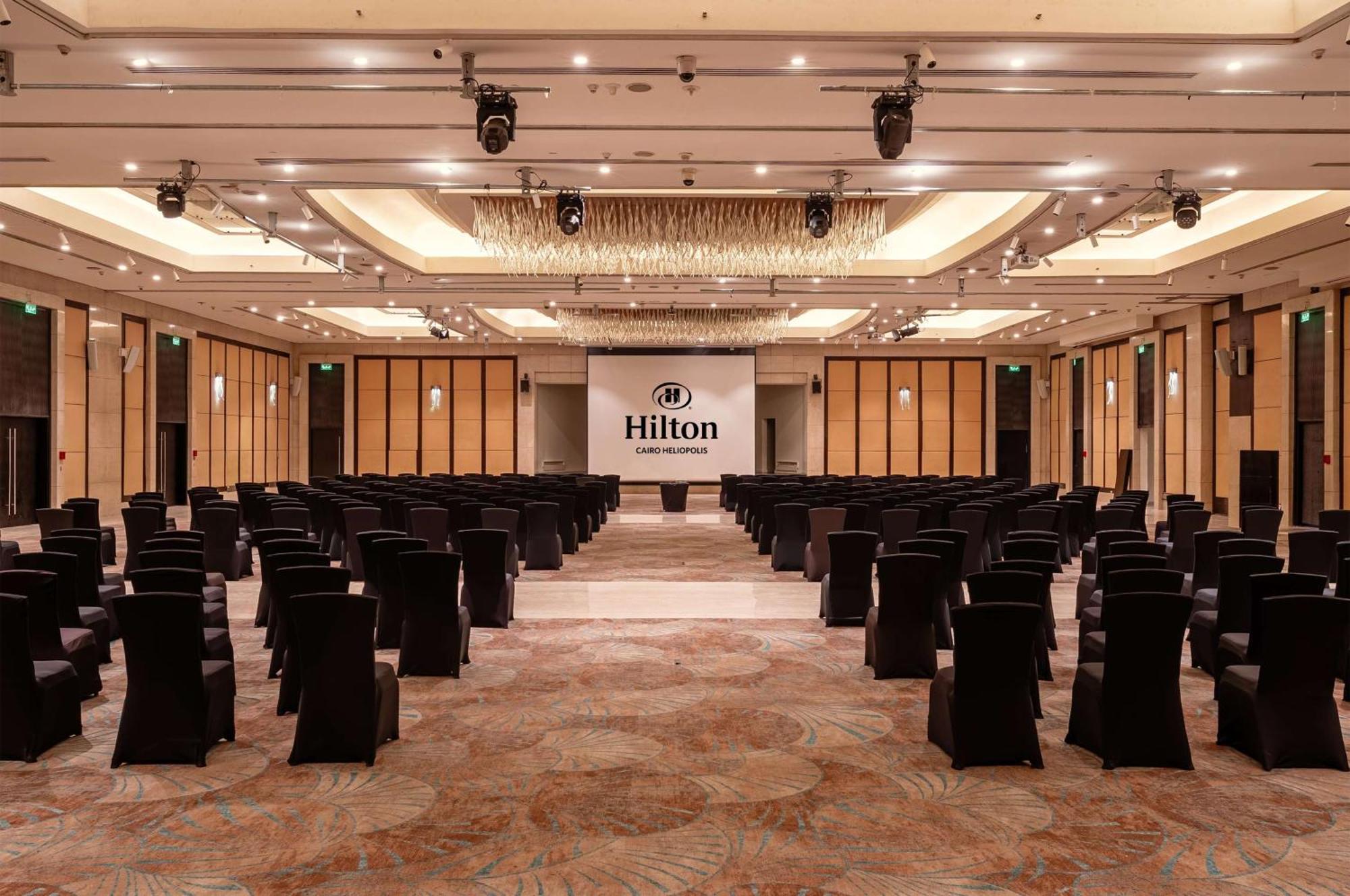 Hilton Cairo Heliopolis Hotel Екстериор снимка Hilton Chennai