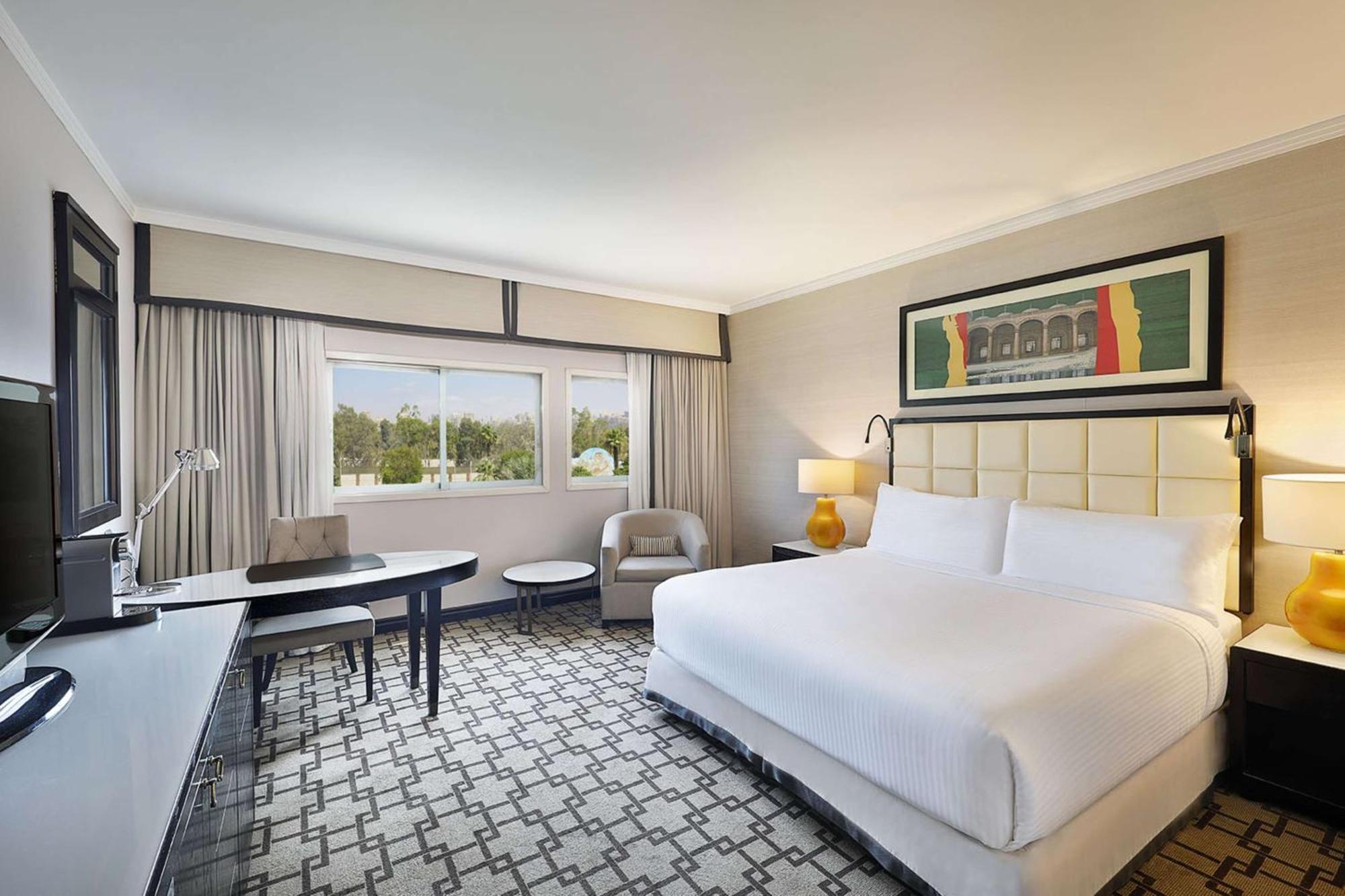 Hilton Cairo Heliopolis Hotel Екстериор снимка